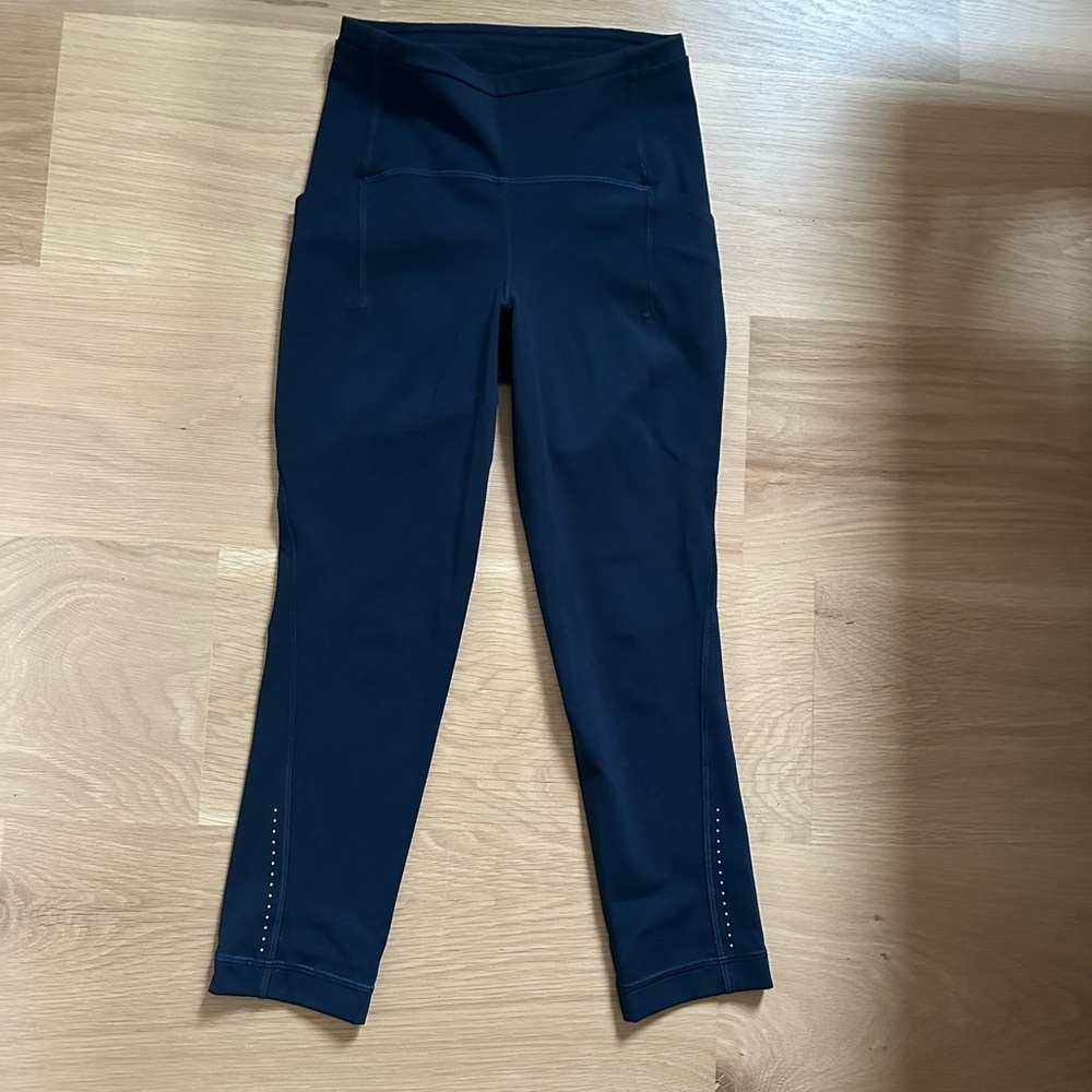 Lululemon Fast and Free High-Rise Crop leggings - Picture 3 of 4